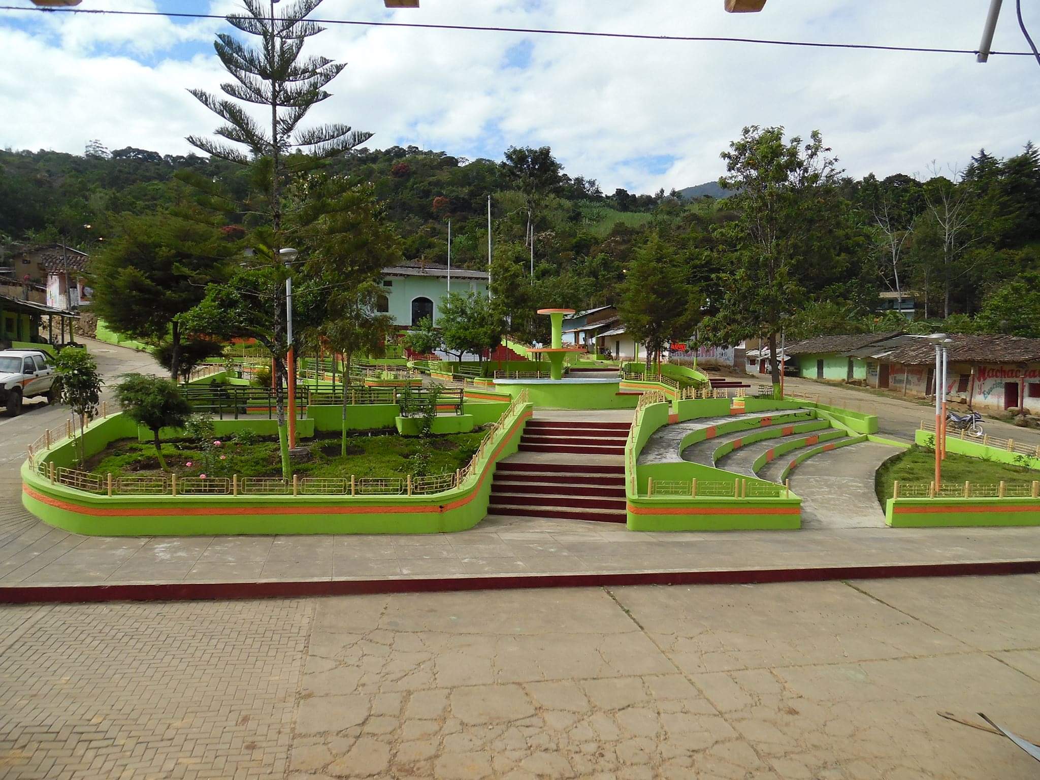 11053668_400569263478934_7166189540555801603_o