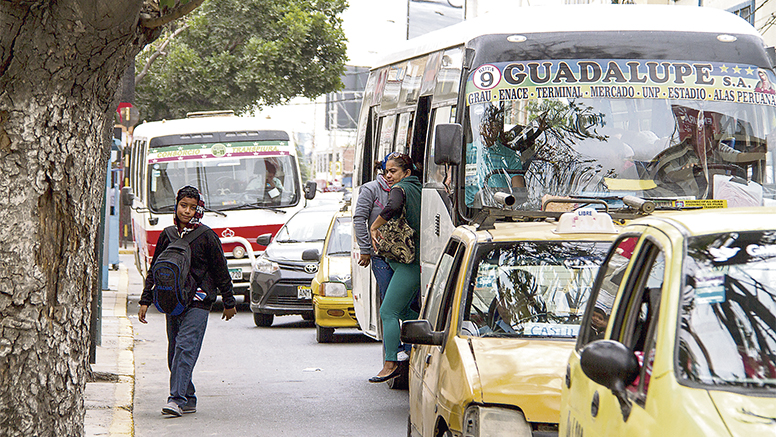 Av_Sanchez_C_transporte_combis_0006_Agustin_Santiago