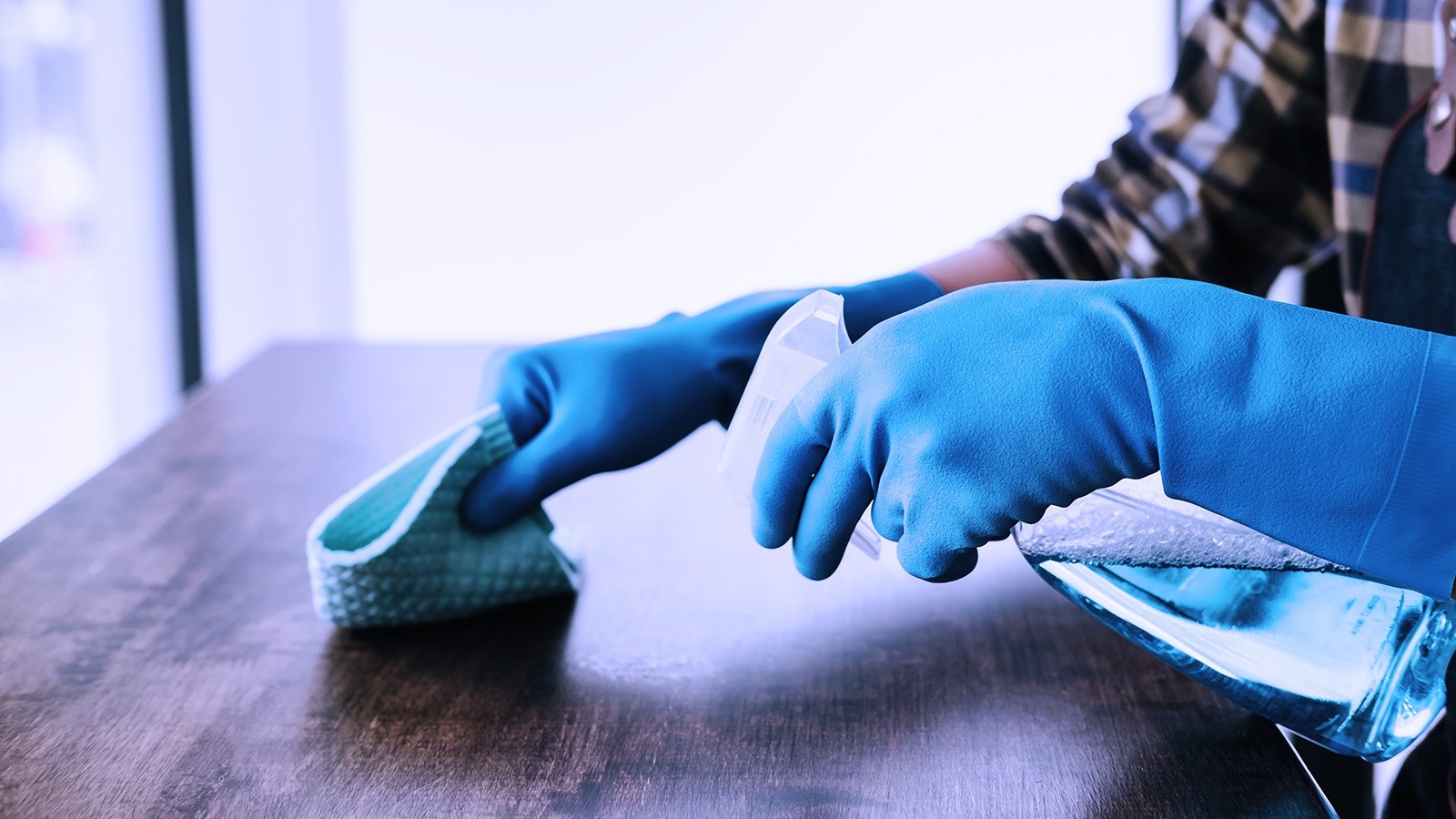 CORONAVIRUS-SUPERFICIE