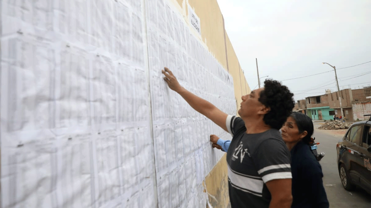Cambio-de-local-de-votacion-solo-eleva-riesgo-de-contagio