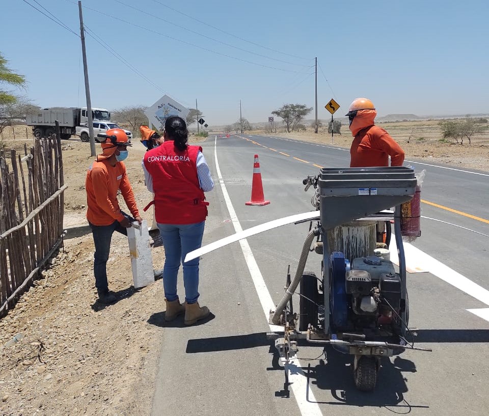 Contraloria-realiza-visita-a-los-trabajos-de-la-obra-vial-La-Costanera-2