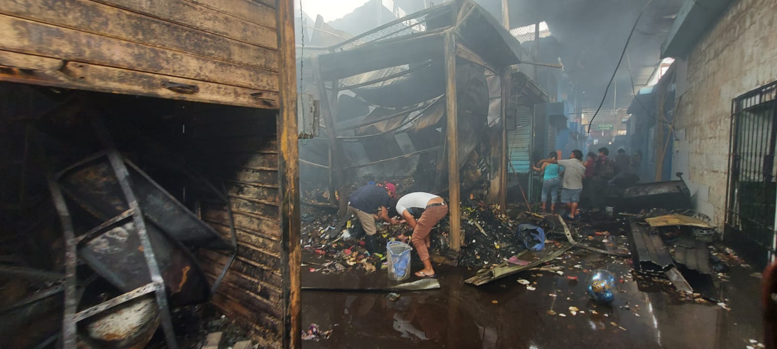INCENDIO-MERCADO-ANEXO
