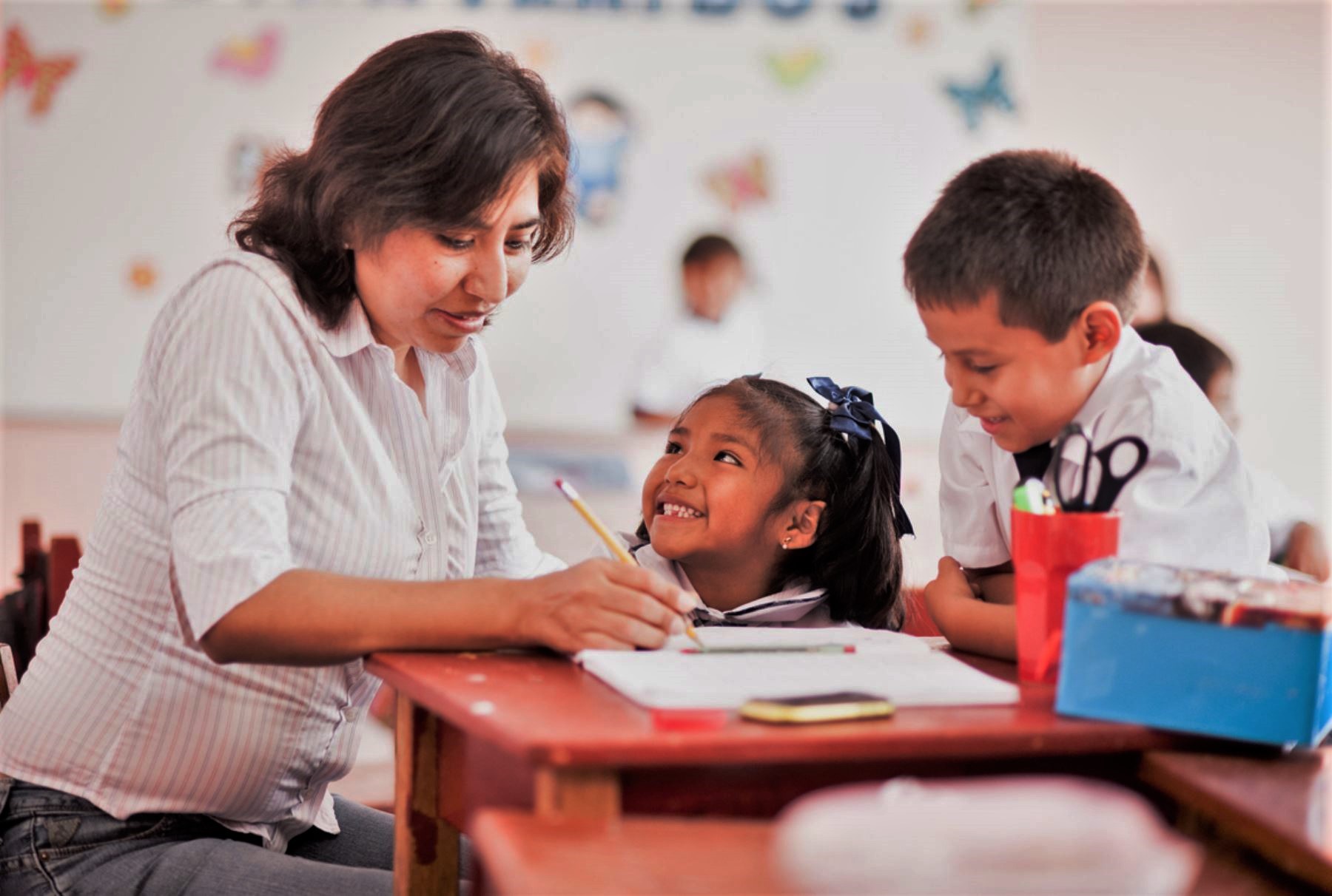 MAESTROS-DOCENTES-PROFESORES
