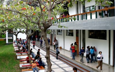 Universitarios piuranos regresan a las aulas en marzo