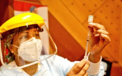 Mitos sobre las vacunas contra la COVID-19