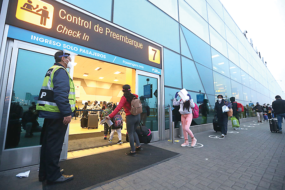 aeropuerto-jorge-chavez