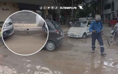 Rotura de tubería causa aniego en pleno centro de Piura