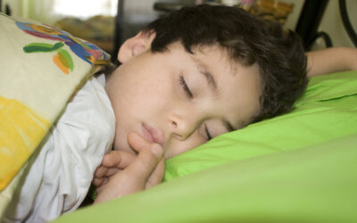 EsSalud advierte que 2 de cada 10 niños miccionan en la cama durante pandemia