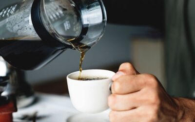 Tomar café todos los días puede cambiar la estructura de tu cerebro, según estudio