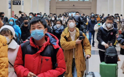 Médicos chinos de Wuhan: «Sin mascarillas no se contendrá el virus»