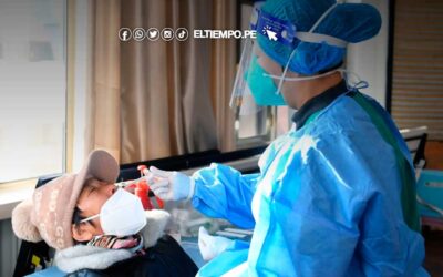 Ministro de Salud advierte consecuencias de no vacunarse contra la COVID-19 tras variante «Eris»