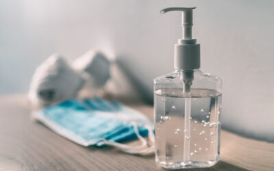 Infectólogo asegura que la saliva no mata al COVID-19