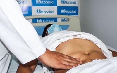 EsSalud advierte que estreñimiento mal tratado puede derivar en apendicitis