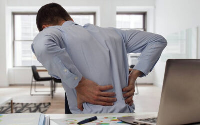 ¿Por qué el dolor de espalda puede ser secuela del COVID-19?