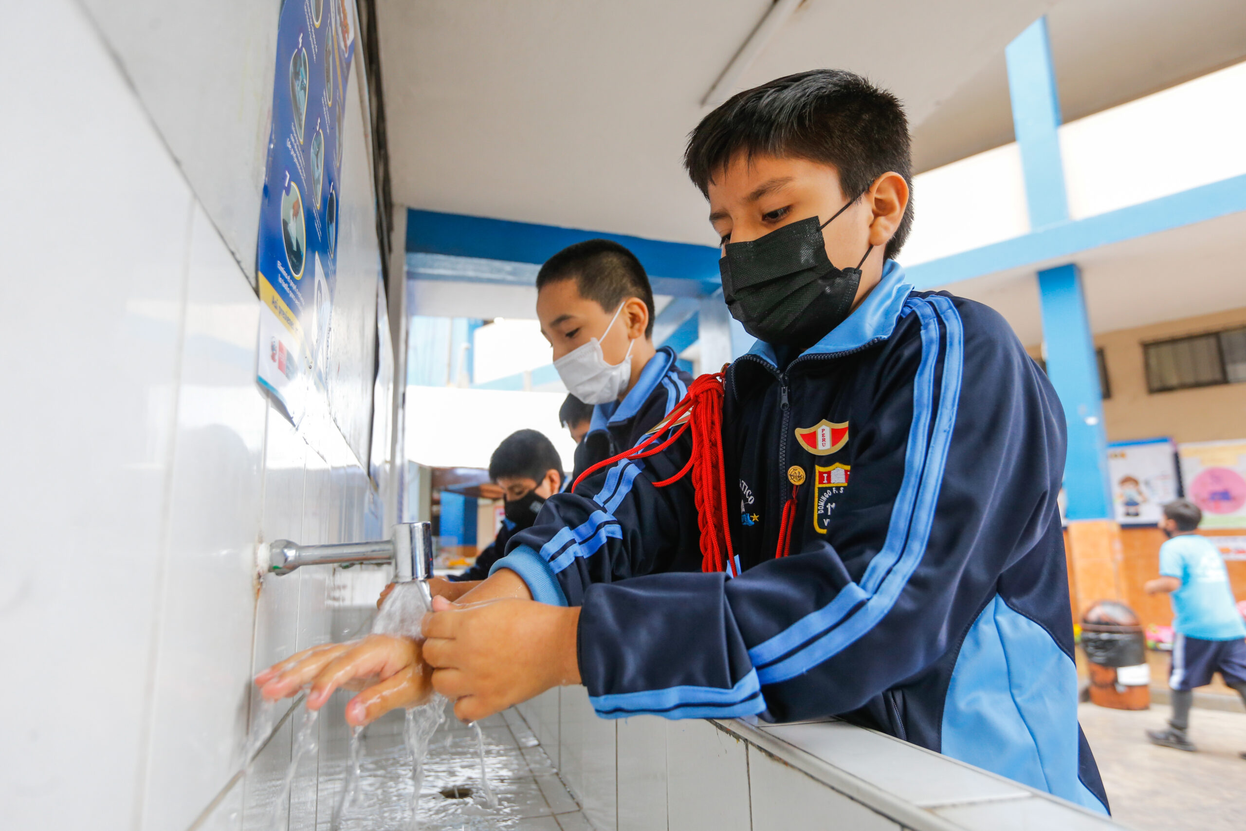 escolares-covid-19-mascarilla