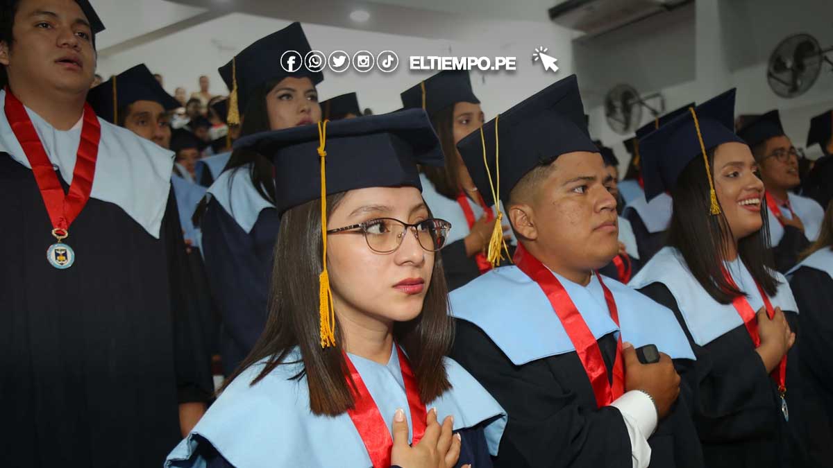 graduacion-de-bachilleres-unp