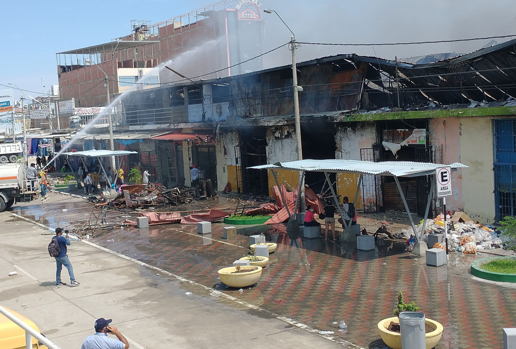 incendio-mercado-modelo-2021