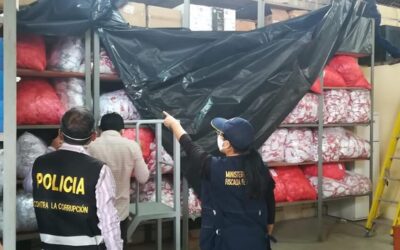 Gobernador tendrá que declarar por el caso de mascarillas