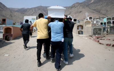 Perú actualiza cifras y se convierte en el país con mayor mortalidad por COVID-19