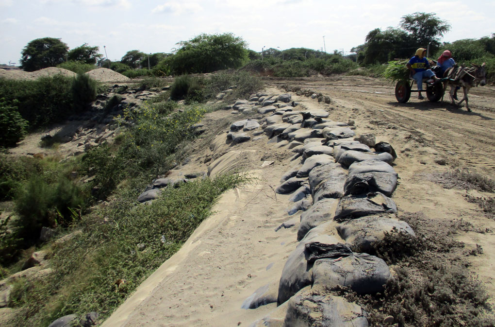 obra-dique-izquierdo