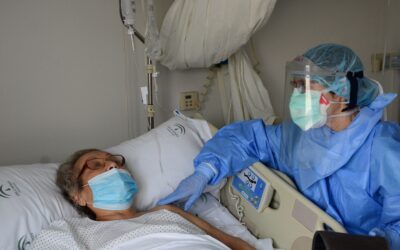 Fibrosis pulmonar e insuficiencia renal son posibles secuelas del COVID-19, según Universidad Peruana Cayetano Heredia