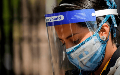 «Uso de protector facial no tiene sustento médico», advierte experto