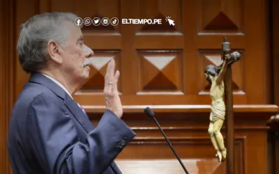 Fernando Rospigliosi juró como congresista de la República