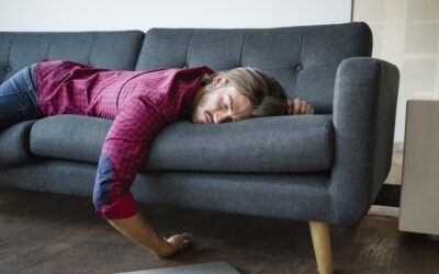 Dormir siesta dos veces por semana reduce el riesgo de sufrir ataques cardíacos, según estudio