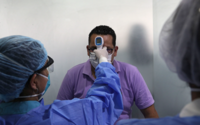 COVID-19: Cuánto tardan en aparecer los síntomas y cuáles son peligrosos