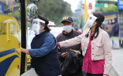 Protectores faciales: recomiendan uso en transporte público, mercados y centros comerciales