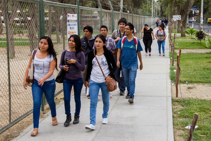 universitarios-1