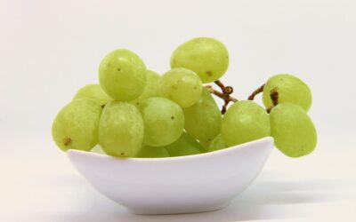 Comer uvas aumenta la resistencia de tu piel a los rayos solares, según estudio