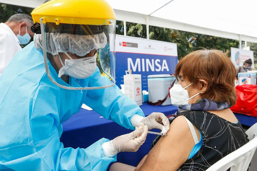 vacunacion-covid-mayores-70