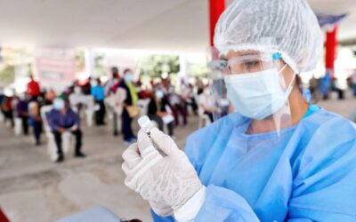 Perú: ¿Cuándo comienza la vacunación para mayores de 50 años?
