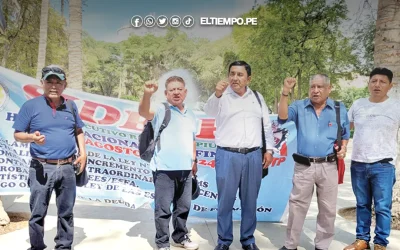 Docentes de Piura protestan por deuda social impaga del GORE