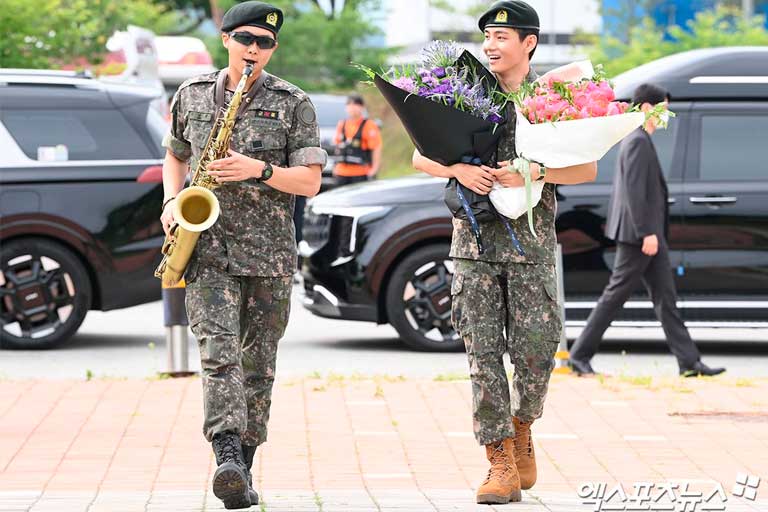 Jimin y Jungkook salen del servicio militar,BTS servicio militar