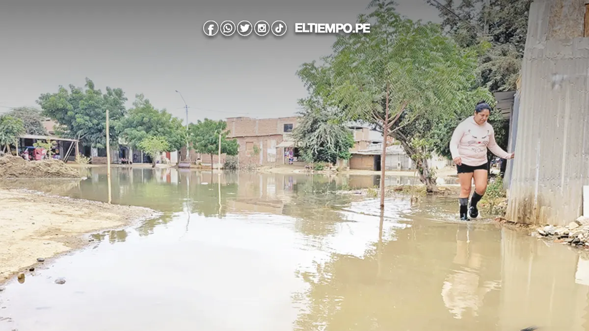 colapso de aguas servidas en Piura colapso de aguas servidas en Piura