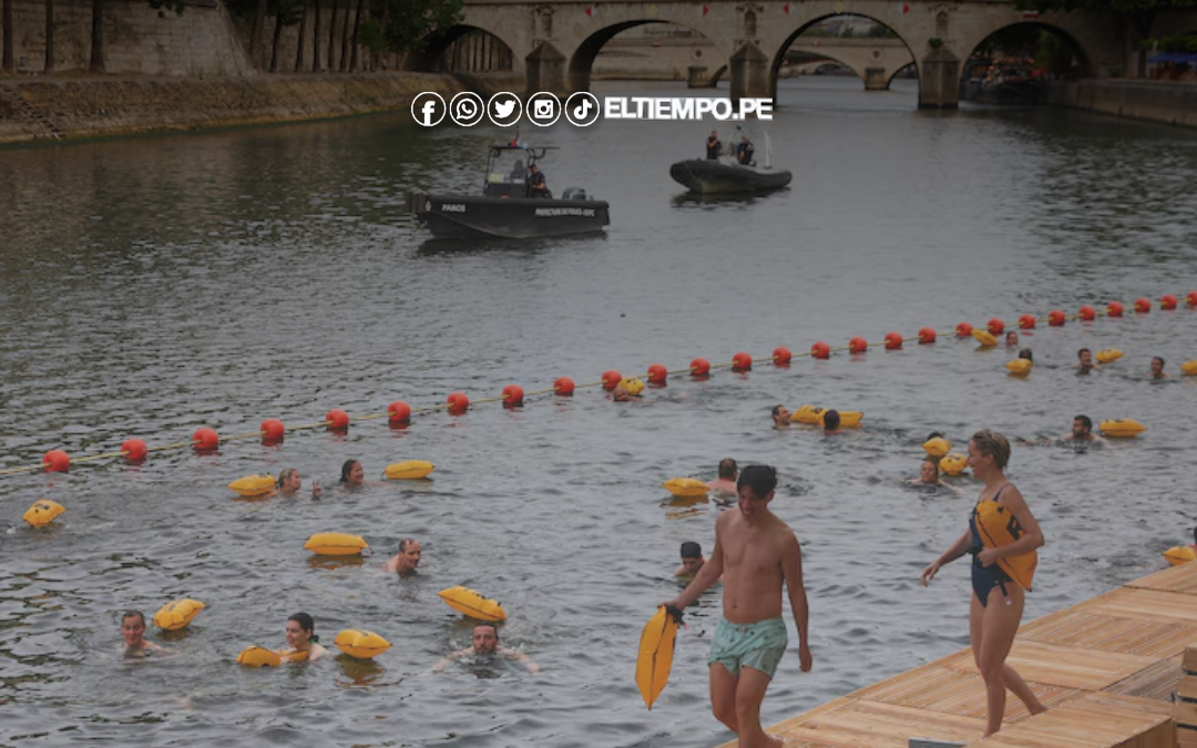 Un siglo después, el río Sena en París vuelve a recibir bañistas