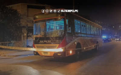 Conductor de la línea 57 fue baleado en plena ruta con pasajeros a bordo en San Juan de Lurigancho