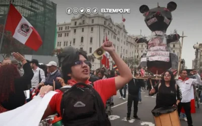 Protesta en Lima contra Dina Boluarte y el Congreso deja varios heridos entre manifestantes y periodistas