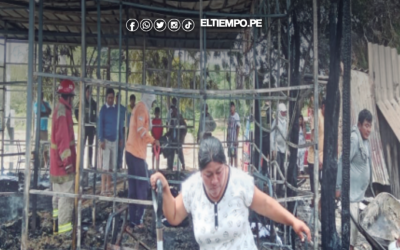 Dantesco incendio deja tres viviendas en cenizas en el Bajo Piura