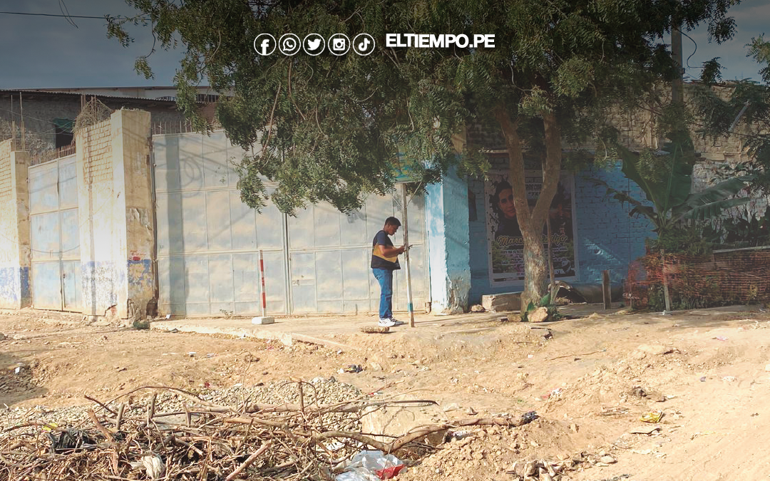 Sullana: Mototaxista se lanza a un jardín para salvar su vida