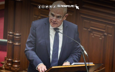 Álvarez cierra filas con Jerí y descarta renuncia en medio del “Chifagate”