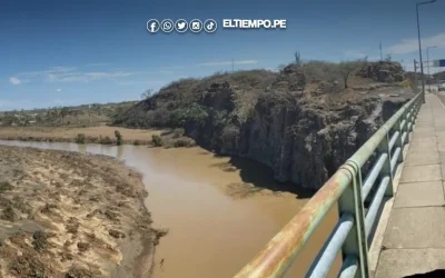 Río Alamor alcanza umbral rojo debido a las intensas lluvias en Lancones