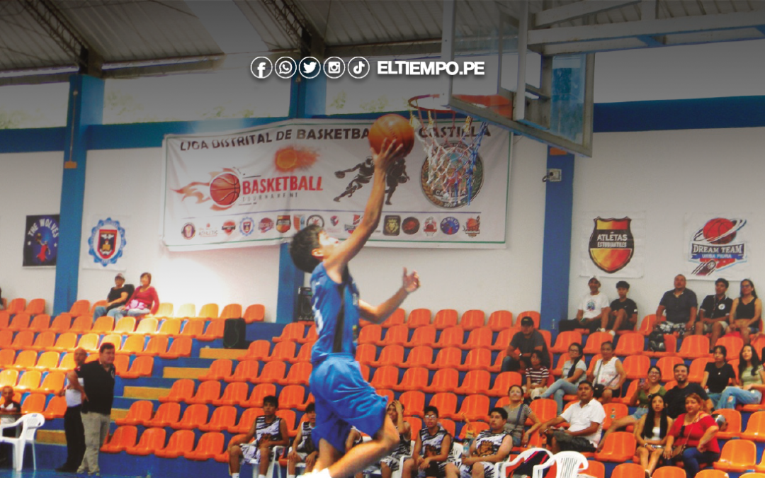 Sigue la acción en el baloncesto de Castilla
