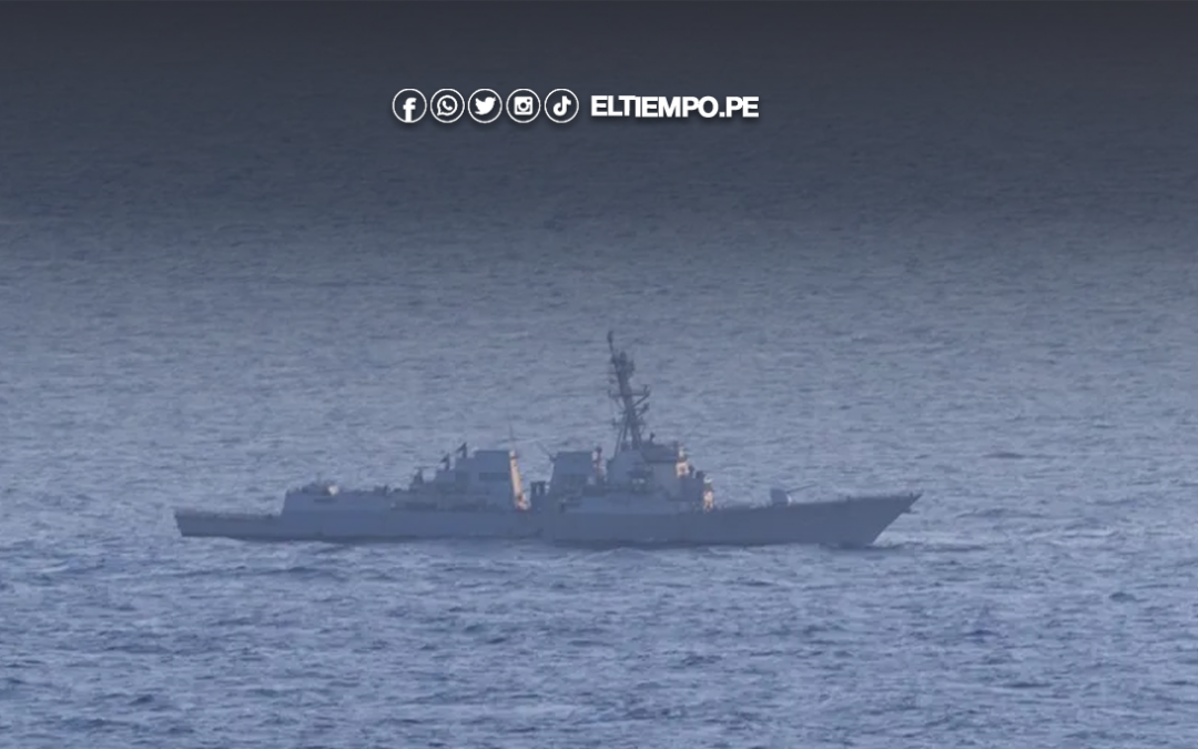 Trump celebra apertura del estrecho de Ormuz, pero mantiene bloqueo naval a Irán hasta alcanzar acuerdo de paz